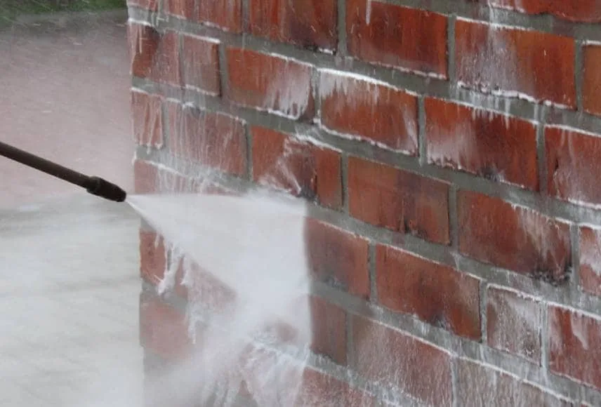 Professionele gevelcoating voor optimale bescherming tegen vocht en weersinvloeden